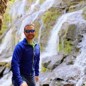 Meet your Posher, Brian